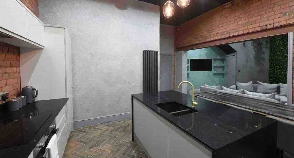 Kitchen 1