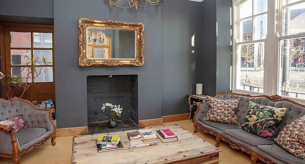 sitting-room