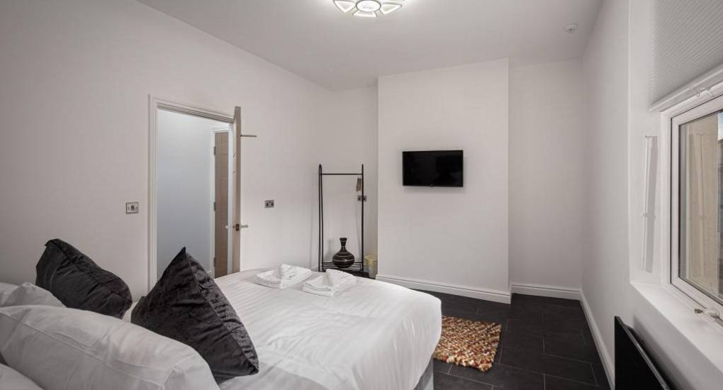 Bedroom 5