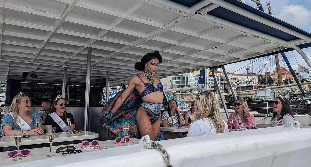 Drag Queen Strip Show