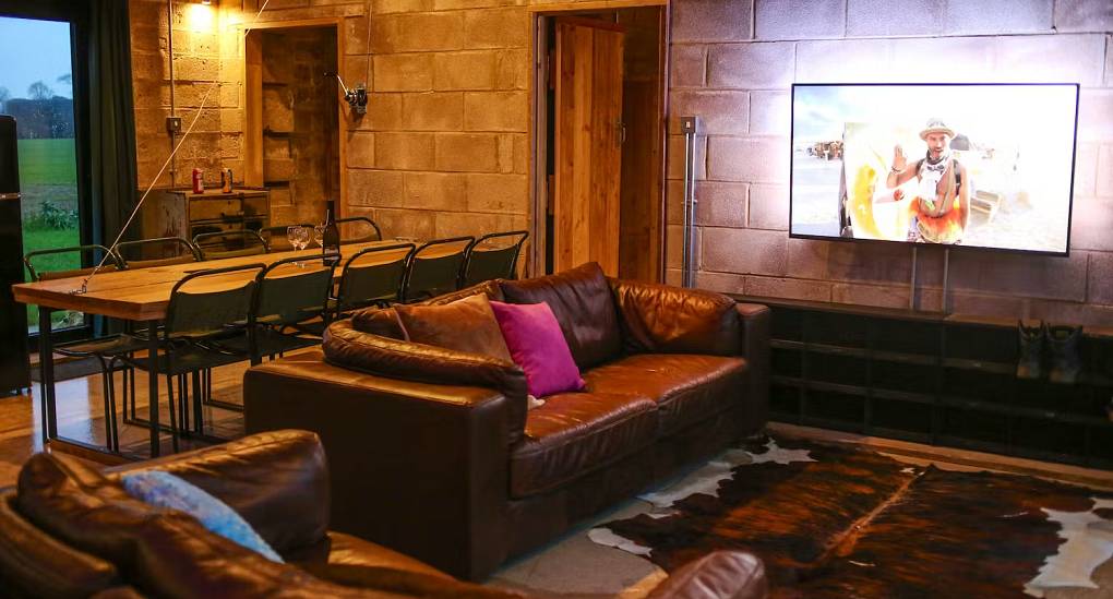 Hen Party Accommodation lounge with TV 