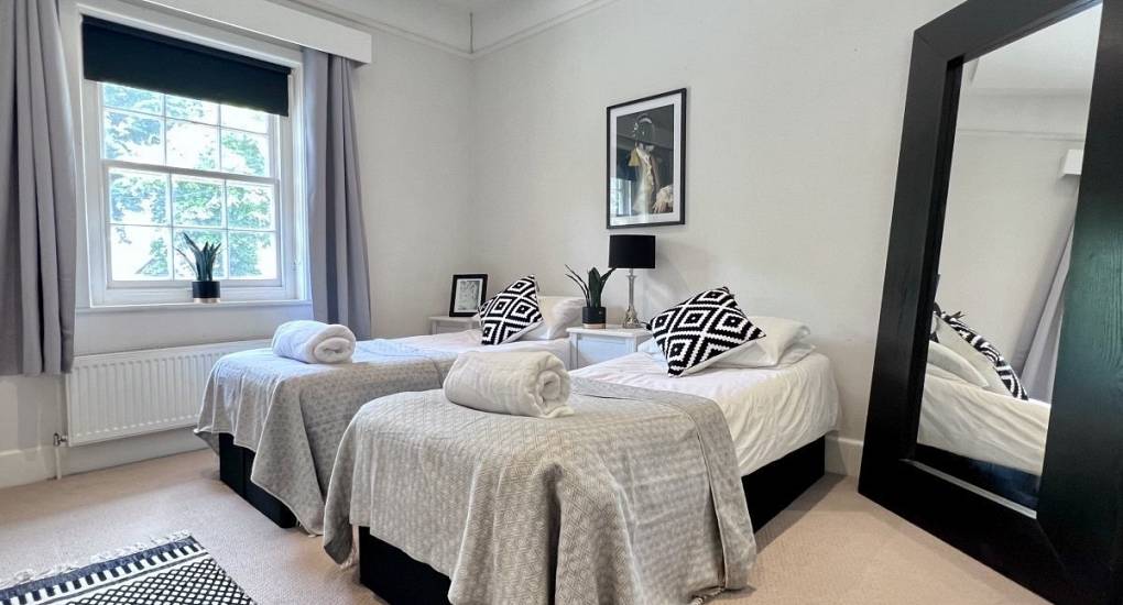 Sea Breeze Bournemouth